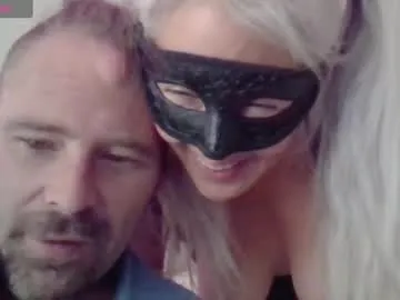 ukki_ – webcam model profile photo Image 3