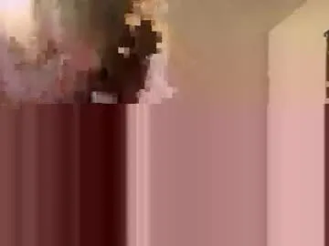 ukki_ – webcam model profile photo Image 7