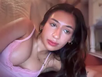 sareandrob – webcam model profile photo Image 15