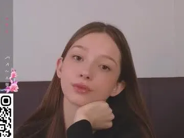 sarah_heart_aus – webcam model profile photo Image 19