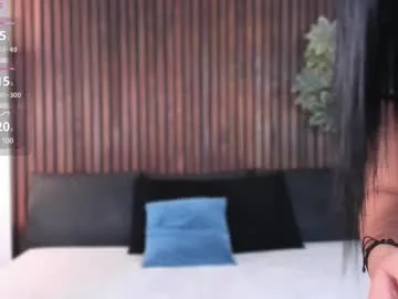 chloe_morgans Image 5
