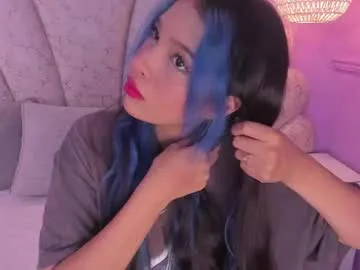 chloe_watson_ chat room preview