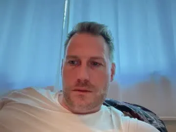 sweeety_pie – webcam model profile photo Image 12