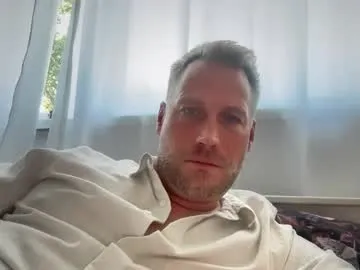 sweeety_pie – webcam model profile photo Image 9