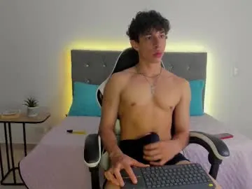 chloe_guidry – webcam model profile photo Image 2