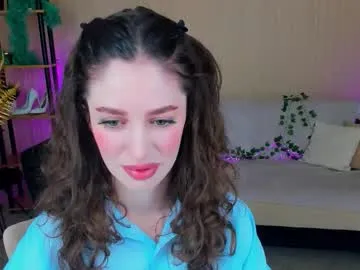 little_eli – webcam model profile photo Image 9