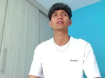 CelestialChloe chat room preview Image 5