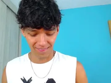 CelestialChloe chat room preview Image 8