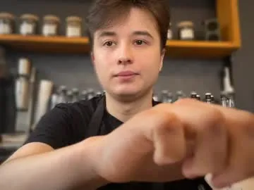 coolskum00 chat room preview