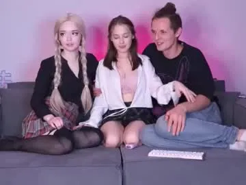 ms_mochii chat room preview Image 12