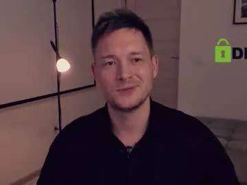 _wide_eyed_ – webcam model profile photo Image 13