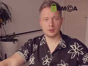 _wide_eyed_ – webcam model profile photo Image 2