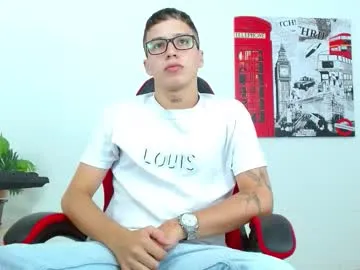 sladkoezka – webcam model profile photo Image 13