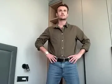 laurabigtits chat room preview Image 14