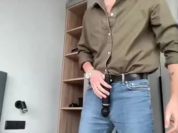 laurabigtits chat room preview Image 16