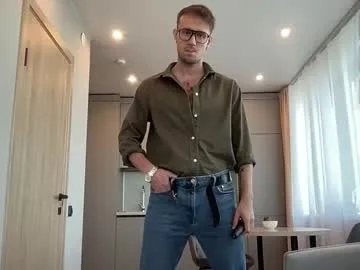 laurabigtits chat room preview Image 9