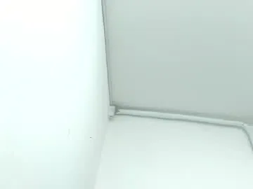 juliette_garden – webcam model profile photo Image 5