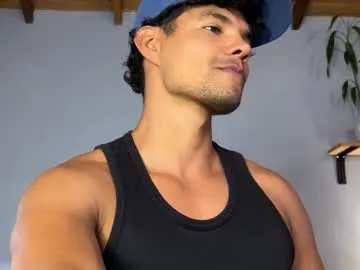 BombshellChasity chat room preview Image 2