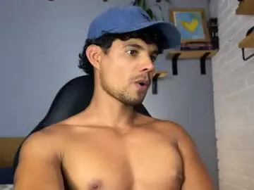 BombshellChasity chat room preview Image 3