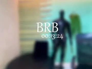 tiffy_fox – webcam model profile photo Image 16