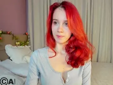 little_effy18_ chat room preview Image 12