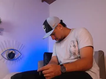 hall_sextape – webcam model profile photo Image 10