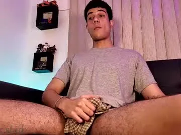 sareandrob – webcam model profile photo Image 13