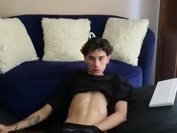 sareandrob – webcam model profile photo Image 3