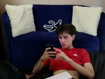 sareandrob – webcam model profile photo Image 5