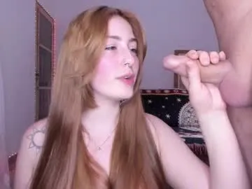 little_effy18_ chat room preview Image 18