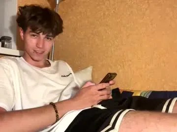 sareandrob – webcam model profile photo Image 2