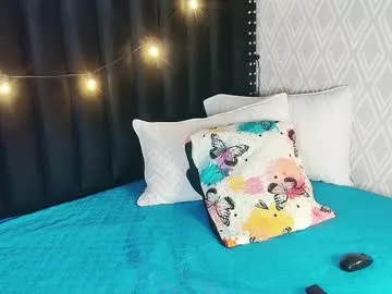 SelennaMilf – webcam model profile photo Image 10