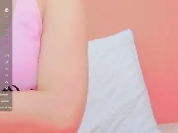 SelennaMilf – webcam model profile photo Image 11