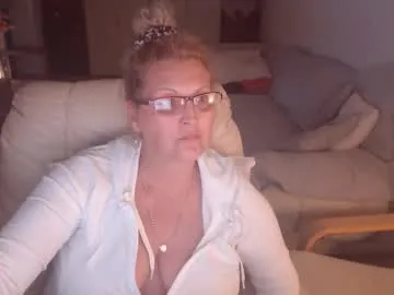 lanie__ – webcam model profile photo Image 15