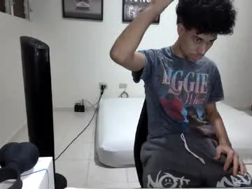 ava_delightt – webcam model profile photo Image 9