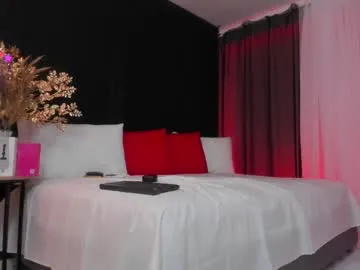 dominatrix_camila Image 19