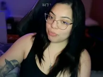 sareandrob – webcam model profile photo Image 3