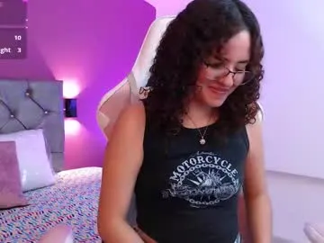 vanessa_novvoa – webcam model profile photo Image 4