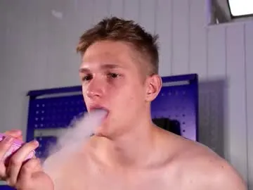 SweetMonicaUK – webcam model profile photo Image 4