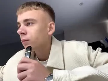 troy_bigtitan – webcam model profile photo Image 15