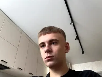 troy_bigtitan – webcam model profile photo Image 4