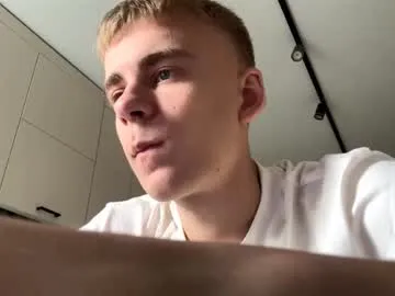 troy_bigtitan – webcam model profile photo Image 9