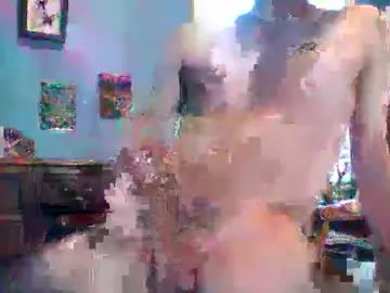 queeneliaa_ – webcam model profile photo Image 4