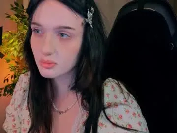 sherylov – webcam model profile photo Image 8