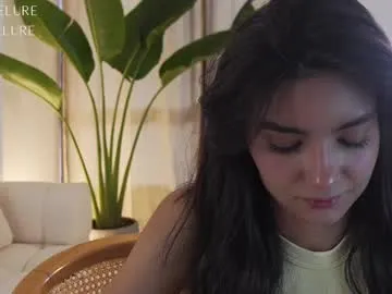 ellelure_ Image 7