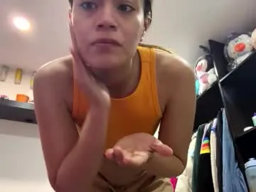 LittleEve456 – webcam model profile photo Image 19