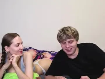 little_effy18_ chat room preview Image 19