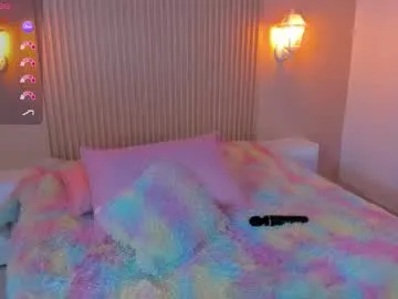 cherriana – webcam model profile photo Image 10