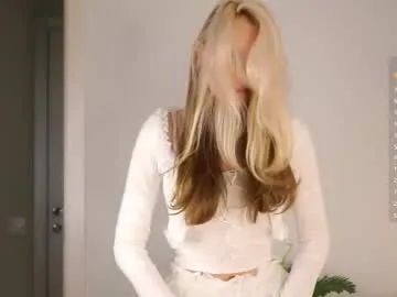 naughtystyle69 – webcam model profile photo Image 12