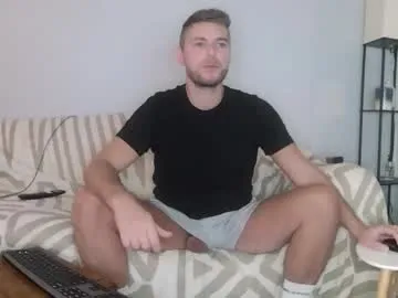 little_effy18_ chat room preview Image 12